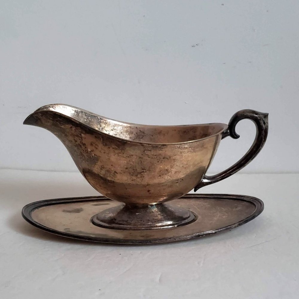 Lot of 2 Vintage SILVER PLATED Gravy Sauce Boat and Tray time patina Silverplate - Picture 10 of 14